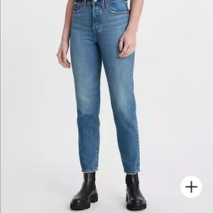 Levi’s Wedgie Jeans